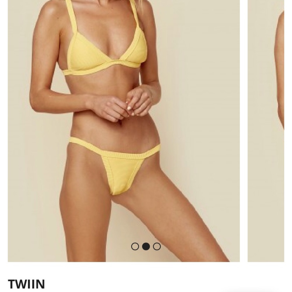 ISO twiin Charli ribbed bikini